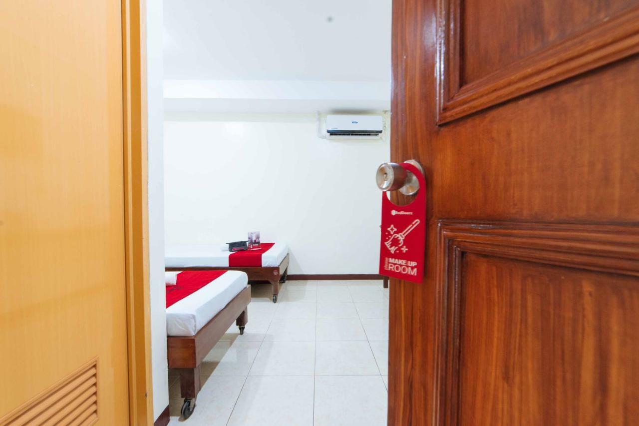 Reddoorz @ Davao Hub General Luna Dış mekan fotoğraf